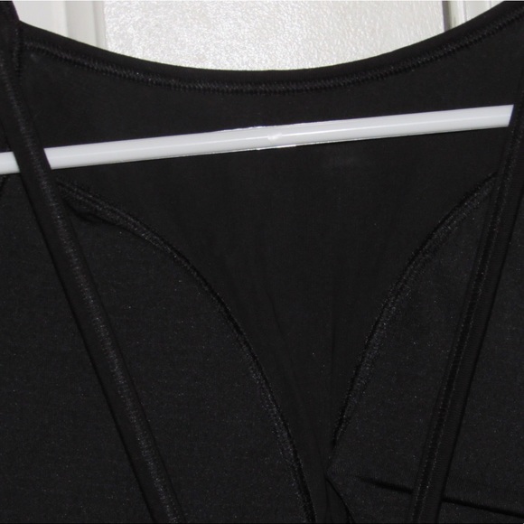 Victoria’s Secret Black Workout Tank Top - Picture 2 of 5